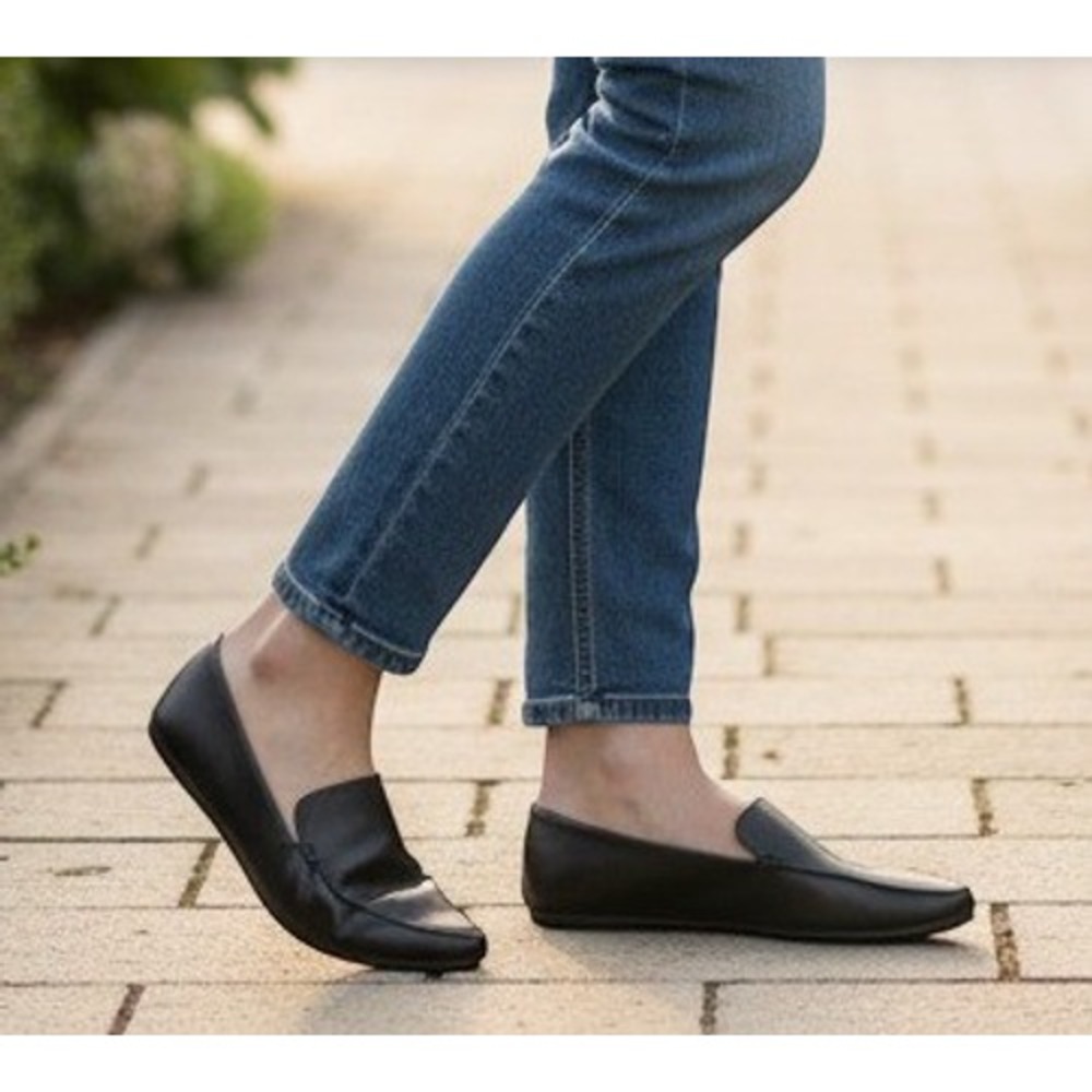 A New Day Pointed Toe Loafer Women Flats Size 7.5 Dress Work Black Faux Leather